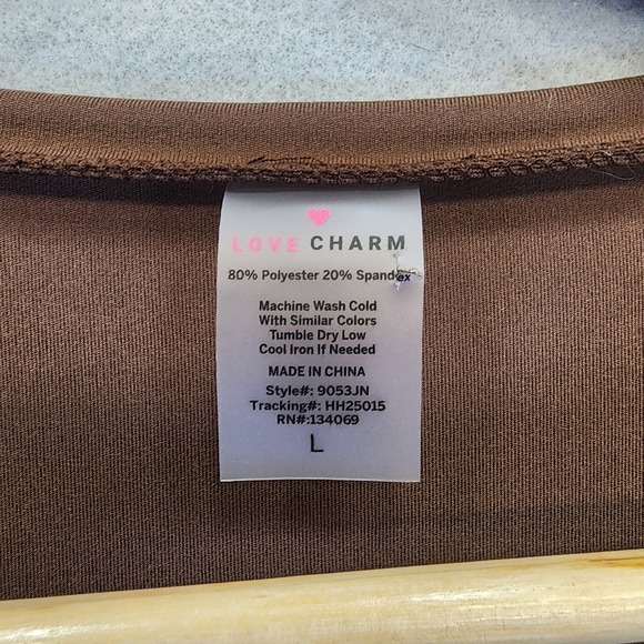 Love Charm Brown Short Sleeve Crewneck Tee Shirt Womens Large NWT 9053JN Stretch - Picture 2 of 9